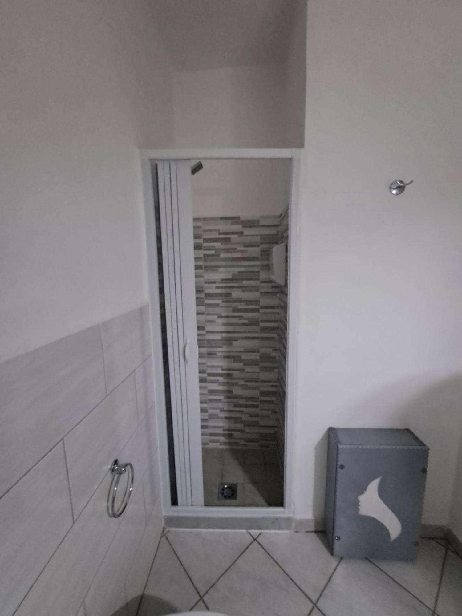 איגלסיאס B&B Metalla מראה חיצוני תמונה